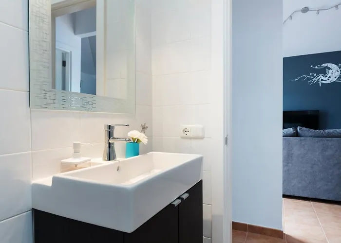 Wave By Hh فيلة بلايا بلانكا