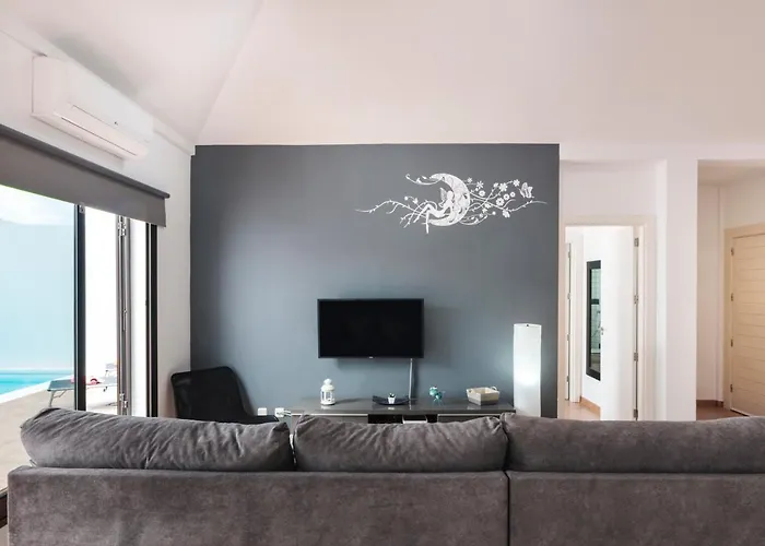 Wave By Hh * بلايا بلانكا